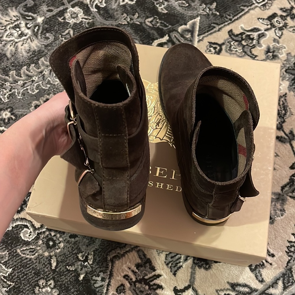 Burberry Authentic ankle boots suede brown size 37. - Picture 4 of 5